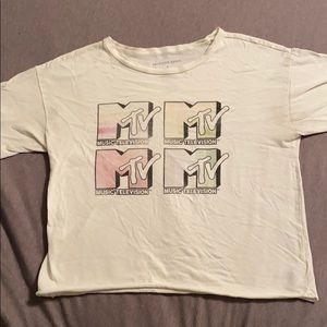 creme mtv cropped top